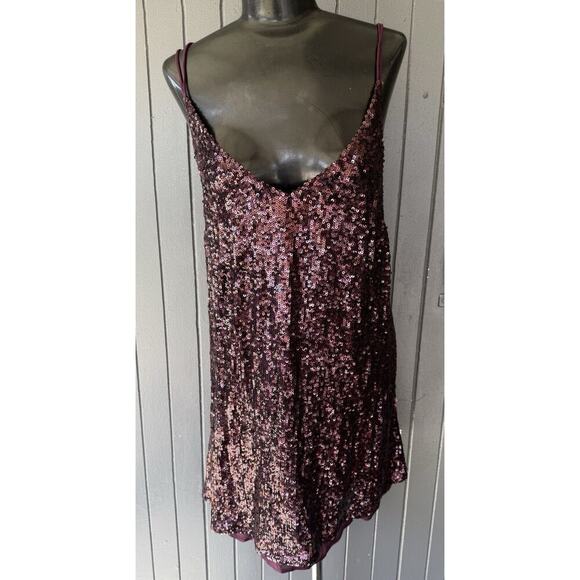 Free People Dresses & Skirts - Free People Plum Purple Sequined Criss Cross Back Mini Dress Tunic XS Glam